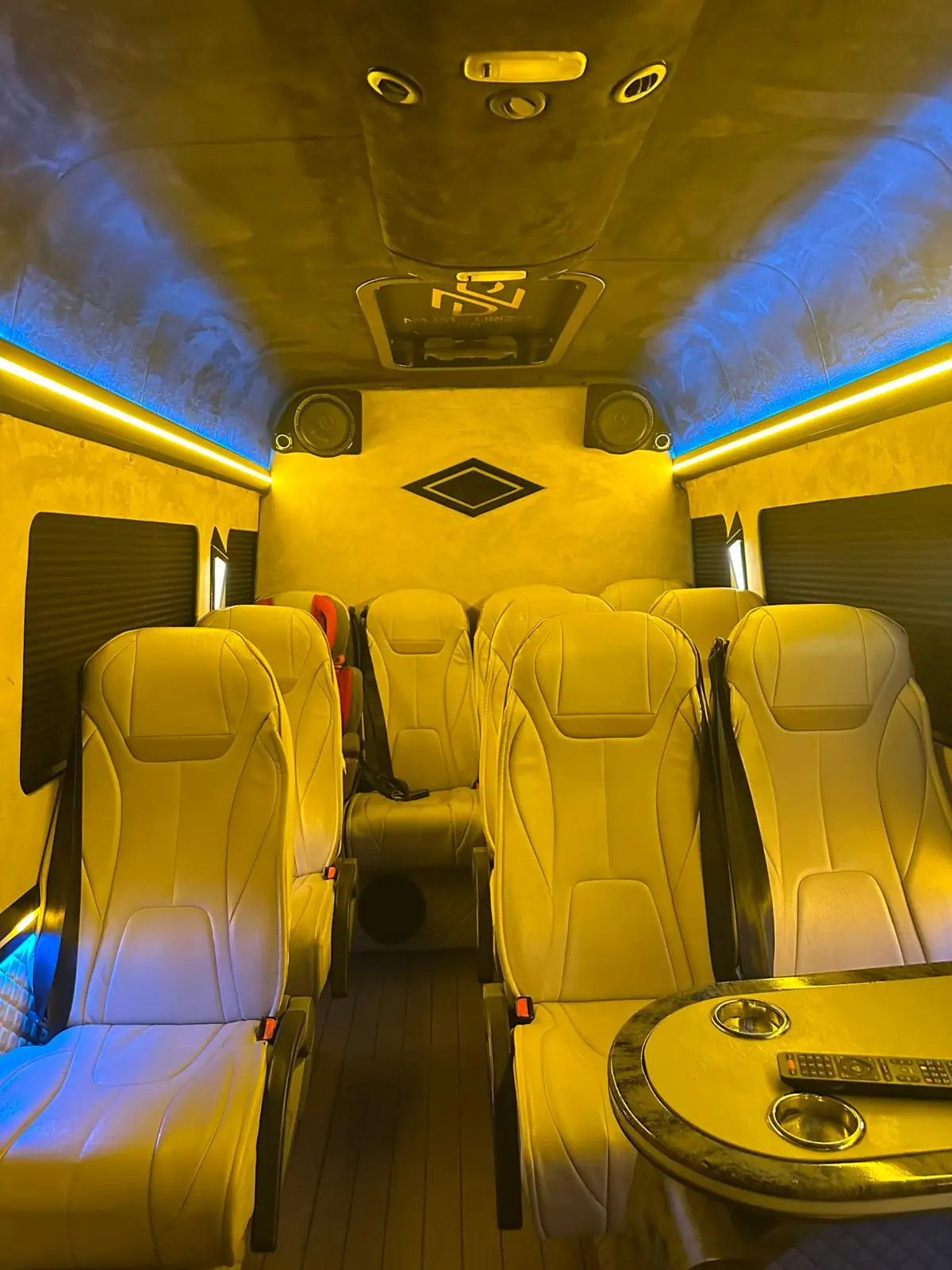 Bayrak VIP AraÃƒÂ§ FotoÃ„Å¸rafÃ„Â± 01